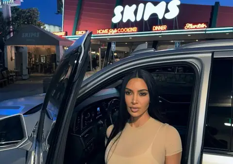 How A-Listers Like Kim K & Ryan Reynolds Became Successful Businesspeople